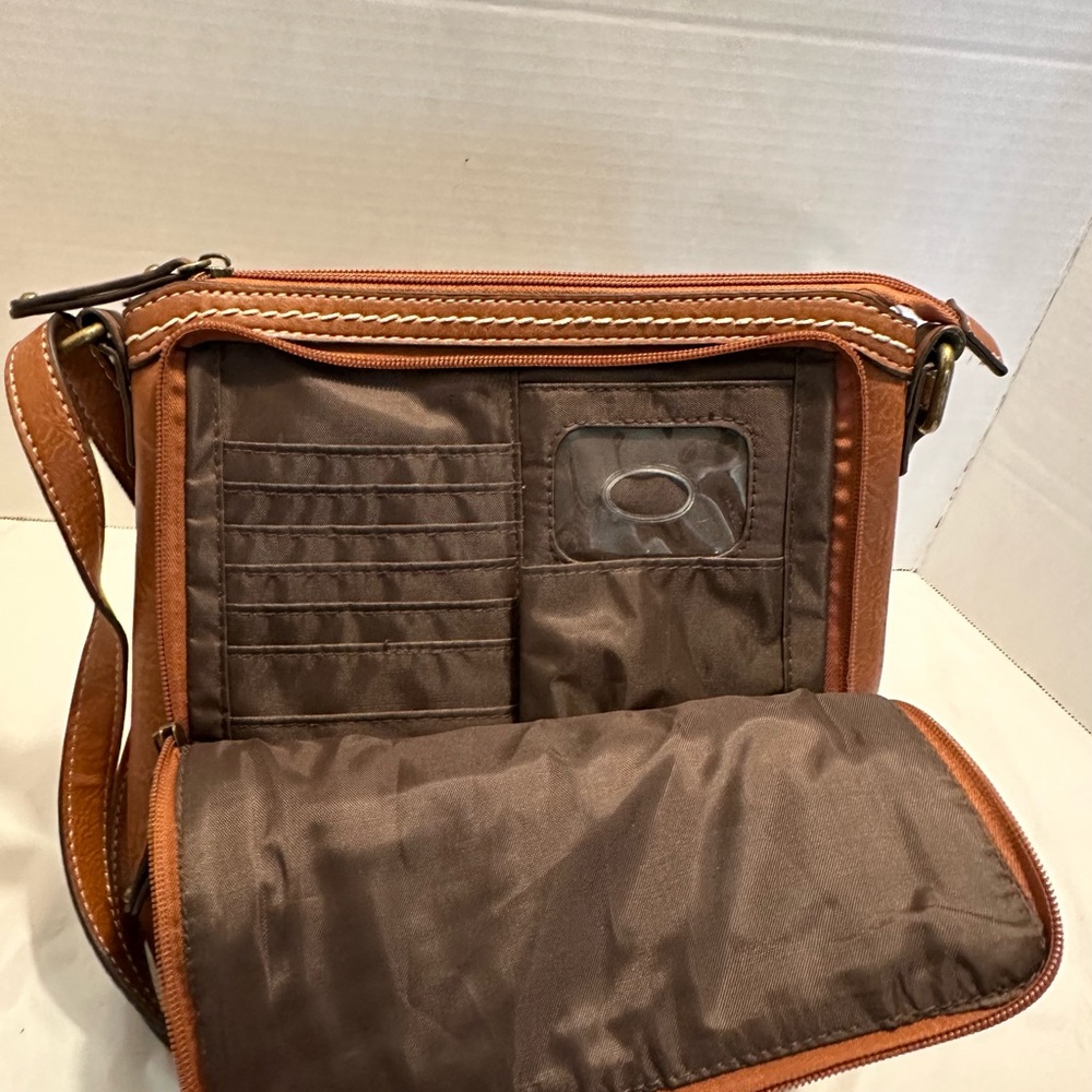 B O C Brown Faux Leather Crossbody Messenger Bag - Picture 3 of 8